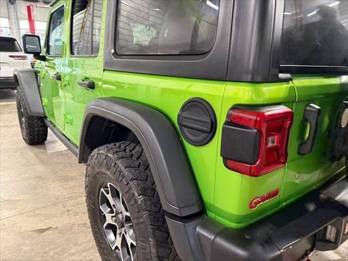 Certified 2018 Jeep Wrangler Unlimited Rubicon AWD/4WD image 26