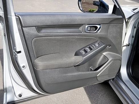 Used 2025 Honda Civic Sport image 21