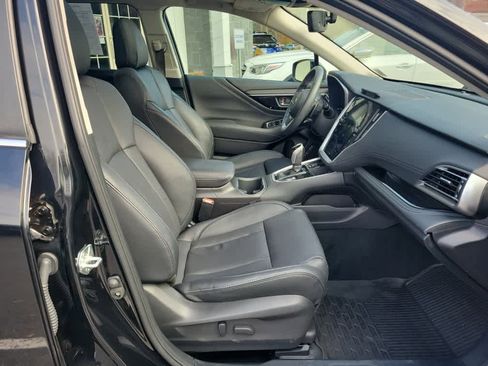 Certified 2023 Subaru Outback Limited image 31