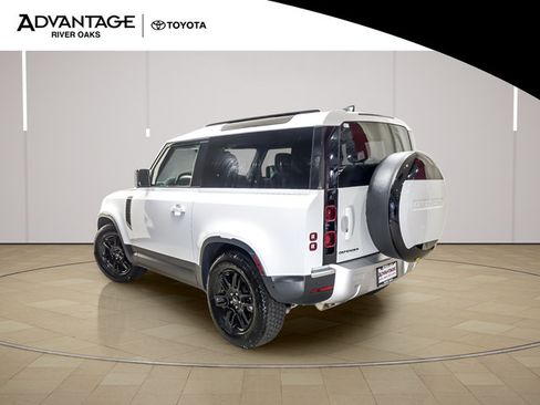 Used 2023 Land Rover Defender 90 S AWD/4WD image 4