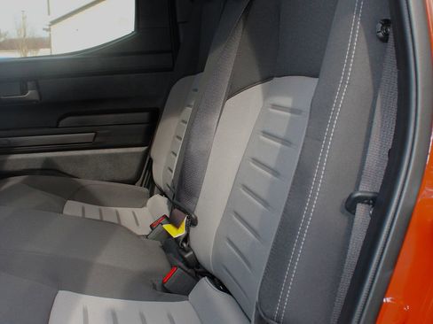 Used 2025 Toyota Tacoma SR5 image 19