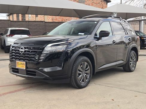 New 2026 Nissan Pathfinder SV AWD/4WD image 7