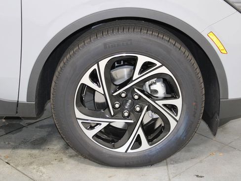 New 2026 Lincoln Nautilus Premier w/ Equipment Group 102A image 12