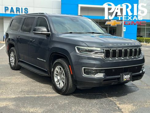 Used 2024 Jeep Wagoneer L 4WD w/ Rear Seat Video Group 1 image 1