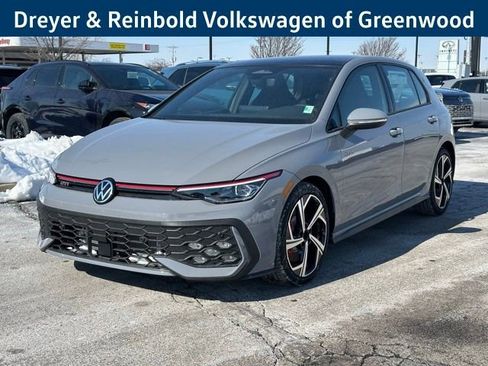 New 2026 Volkswagen GTI SE image 3