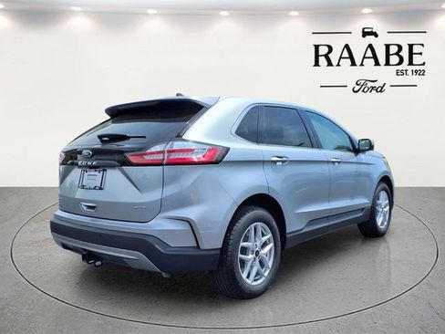 Used 2023 Ford Edge SEL w/ Convenience Package AWD/4WD image 7