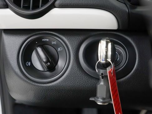 Used 2012 Porsche Cayman R image 22