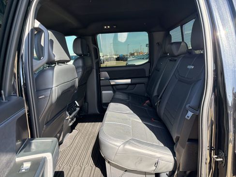 Used 2025 Ford F150 Platinum w/ FX4 Off-Road Package image 25