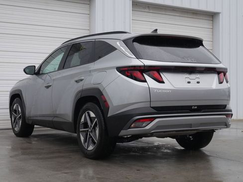 Used 2025 Hyundai Tucson SEL FWD image 7