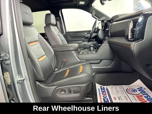 Used 2024 GMC Sierra 1500 AT4 w/ Technology Package AWD/4WD image 31