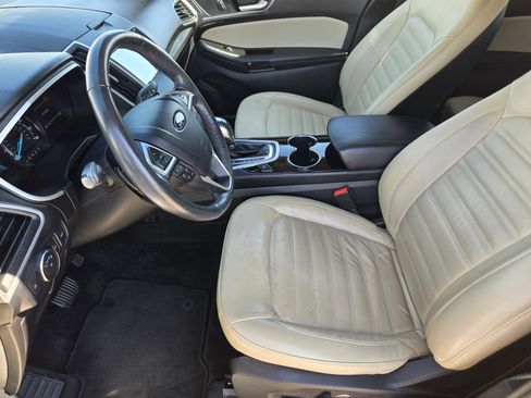 Certified 2017 Ford Edge SEL w/ Equipment Group 201A image 9