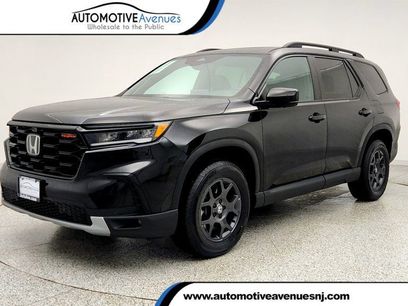 Used 2025 Honda Pilot TrailSport