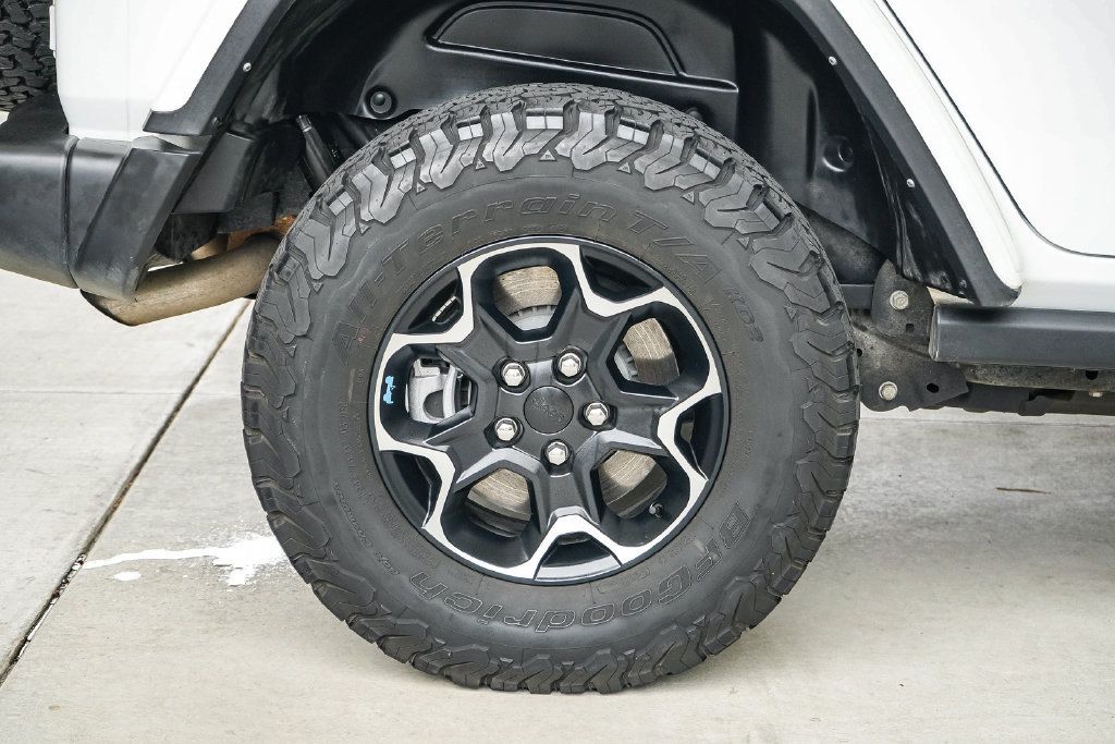 Used 2023 Jeep Wrangler Unlimited Rubicon 4xe AWD/4WD image 11