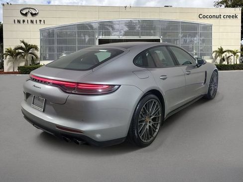 Used 2022 Porsche Panamera Platinum Edition RWD image 4