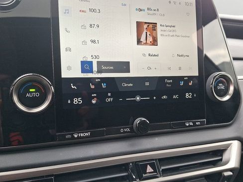 Used 2023 Lexus RX 350 Premium w/ Accessory Package (Z1) image 17