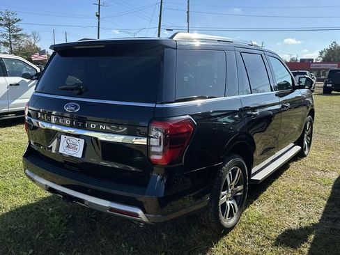 Used 2024 Ford Expedition Limited image 14