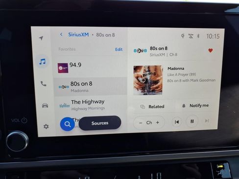 Used 2025 Toyota Camry SE image 22