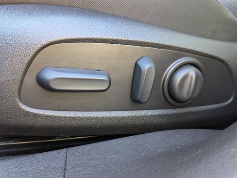 Certified 2024 Chevrolet Malibu LT image 21