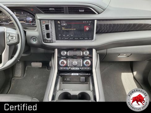 Used 2024 GMC Yukon XL Denali AWD/4WD image 22