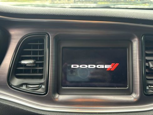 Used 2018 Dodge Challenger SXT RWD image 13