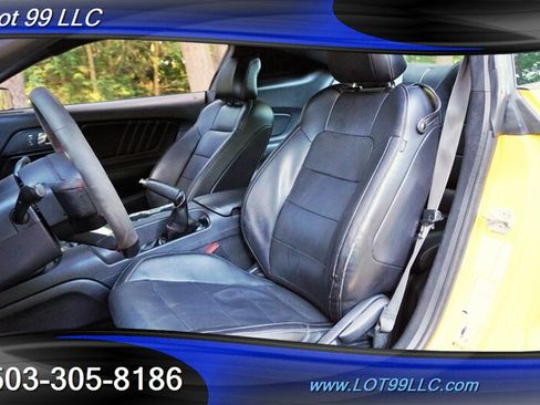 Used 2015 Ford Mustang GT Premium w/ Equipment Group 401A RWD image 2