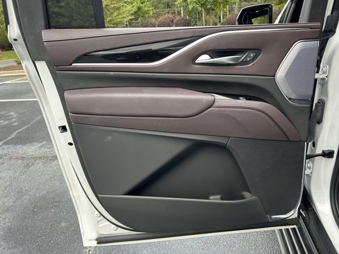 Used 2023 Cadillac Escalade ESV Sport Platinum image 61