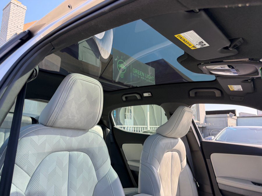 Used 2024 Polestar Polestar 2 RWD image 31