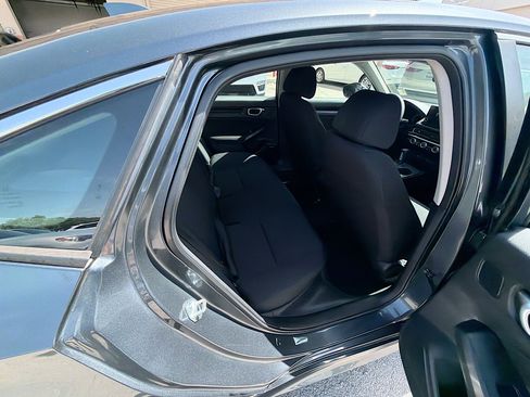 Certified 2023 Honda Civic LX image 27