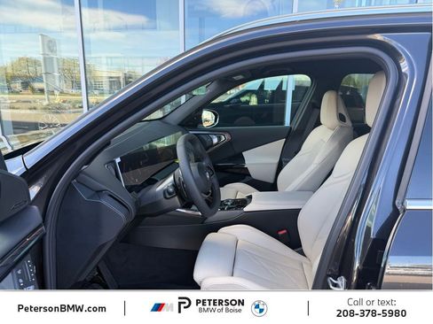 New 2026 BMW X3 xDrive30 w/ Premium Package AWD/4WD image 13