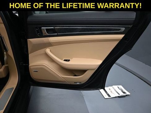Used 2017 Porsche Panamera 4 AWD/4WD image 42