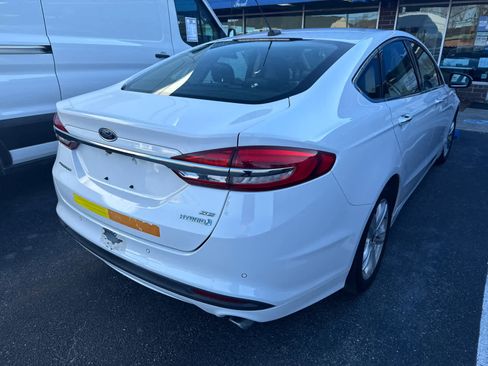 Used 2018 Ford Fusion SE w/ Equipment Group 602A image 21