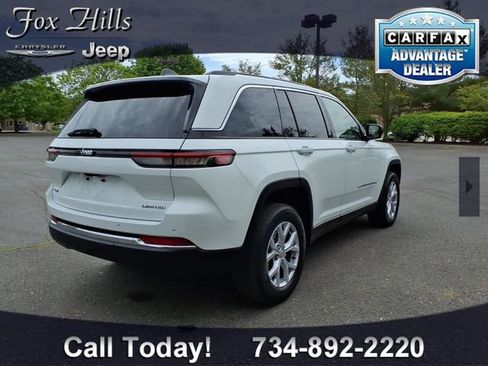 Used 2022 Jeep Grand Cherokee Limited AWD/4WD image 9