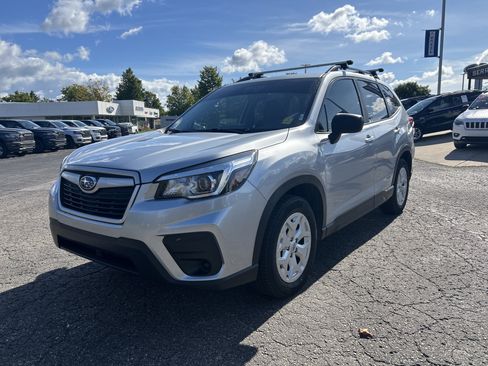 Used 2019 Subaru Forester w/ Alloy Wheel Package AWD/4WD image 8