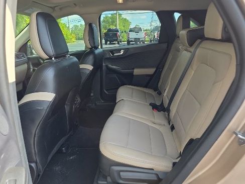 Used 2020 Ford Escape Titanium FWD image 12