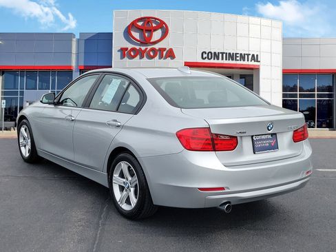 Used 2015 BMW 320i xDrive Sedan AWD/4WD image 4