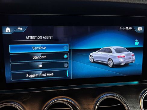 Used 2023 Mercedes-Benz E 350 4MATIC Sedan image 40