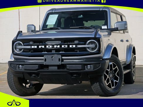 Used 2024 Ford Bronco Outer Banks AWD/4WD image 1