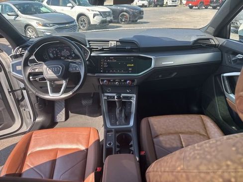 Used 2024 Audi Q3 2.0T Premium AWD/4WD image 21