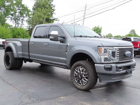 Used 2021 Ford F350 Platinum AWD/4WD image 8