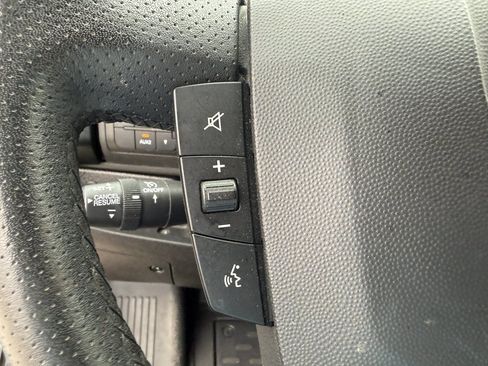 Used 2021 RAM ProMaster 2500 w/ Premium Appearance Group FWD image 14