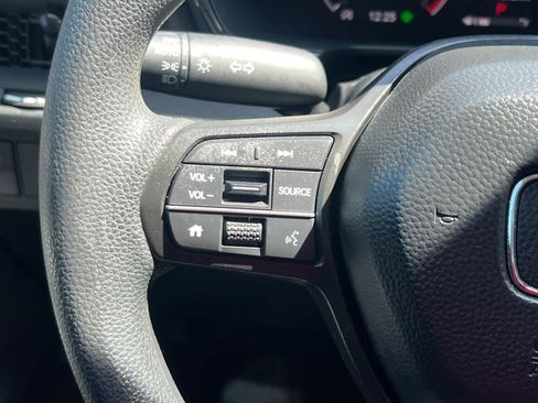 Used 2024 Honda CR-V EX image 22