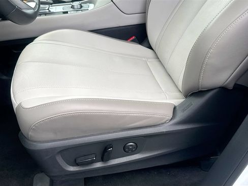 Certified 2026 INFINITI QX60 Luxe w/ Cargo Package FWD image 21