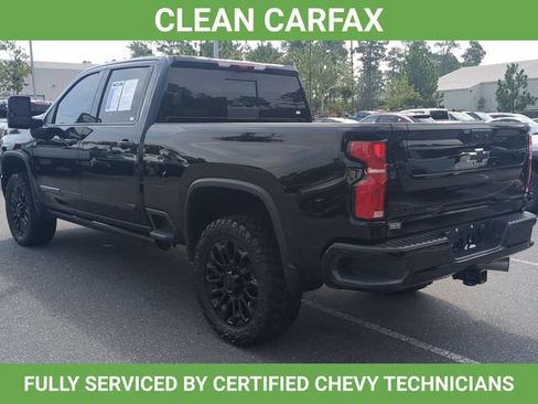Used 2026 Chevrolet Silverado 2500 High Country w/ Midnight Edition AWD/4WD image 9