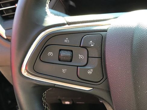 Used 2025 Buick Encore GX Preferred w/ Comfort Package FWD image 11