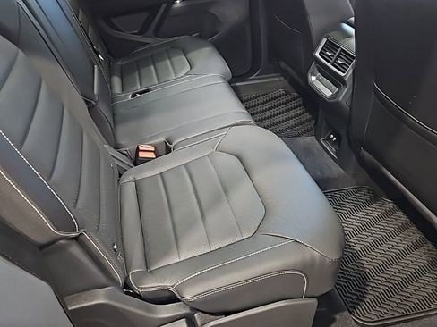 New 2026 Volkswagen Atlas Cross Sport SEL R-Line AWD/4WD image 17