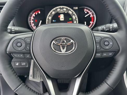 New 2025 Toyota RAV4 XLE image 21