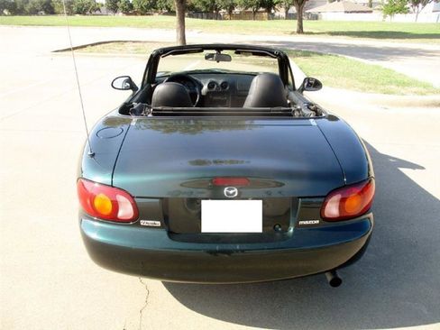 Used 2002 MAZDA MX-5 Miata SE image 23