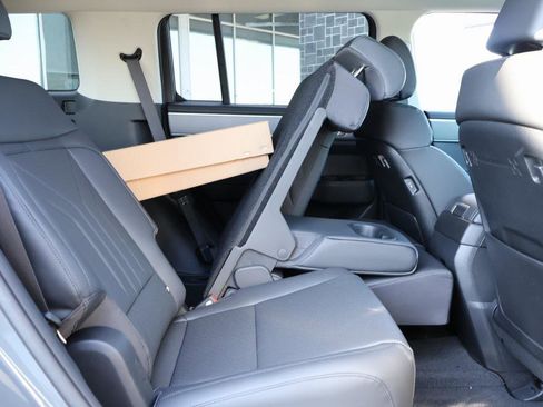 New 2026 Hyundai Santa Fe SEL image 13