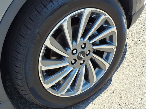 Used 2024 Lincoln Corsair Reserve w/ Equipment Group 201A AWD/4WD image 7