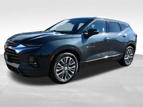 Used 2019 Chevrolet Blazer Premier w/ LPO, Floor Liner Package AWD/4WD image 2